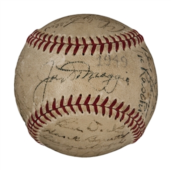 1949 New York Yankees Team Signed Baseballs With 22 Signatures Including DiMaggio, Berra and Rizzuto (JSA)